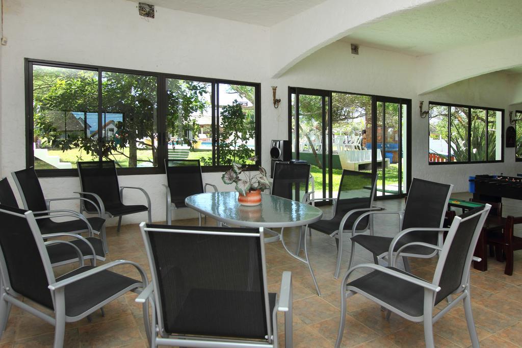 Hotel De La Torre ลาปาโลมา ภายนอก รูปภาพ