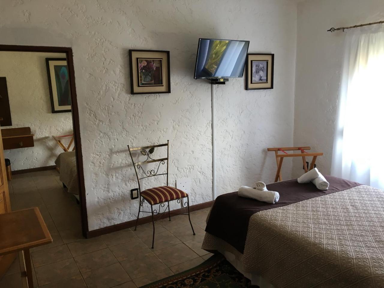 Hotel De La Torre ลาปาโลมา ภายนอก รูปภาพ